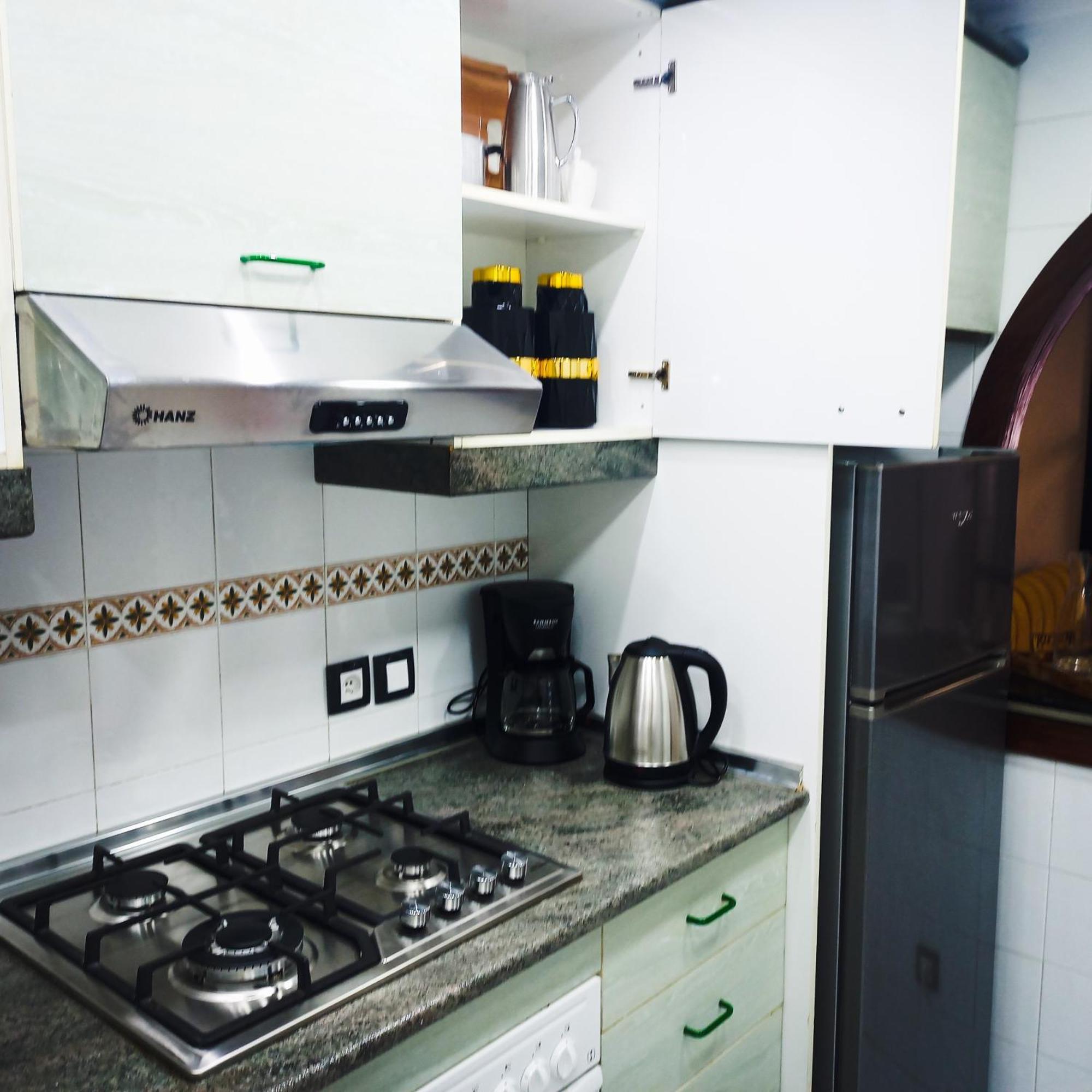 Nouveau Appartement Au Plein Centre Ville En Face Hilton & La Gare De Train Tgv M2 Tanger Kültér fotó